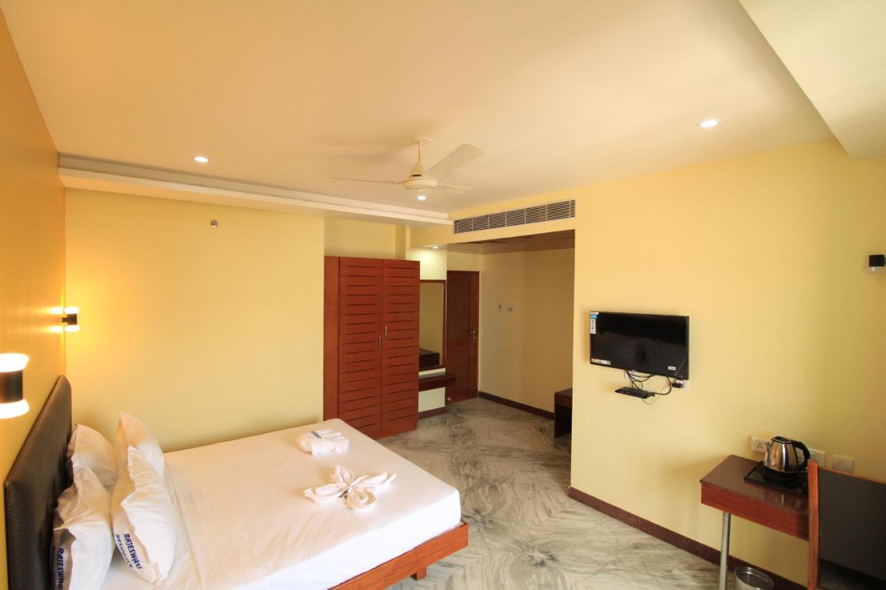 Pondy Southern Residency Pondicherry Eksteriør bilde